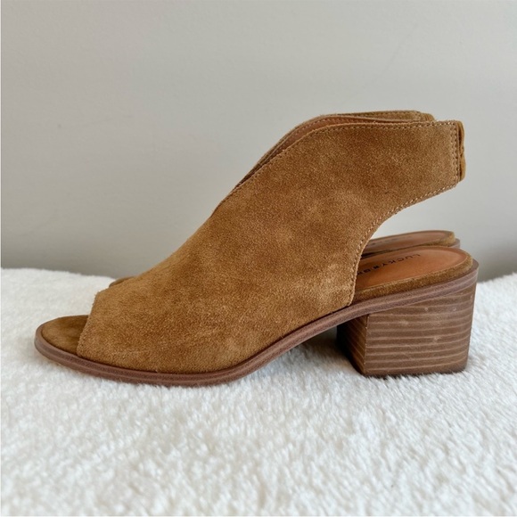 LUCKY BRAND Terif Topanga Tan Suede Leather Sandals Size 8.5 - Picture 2 of 9